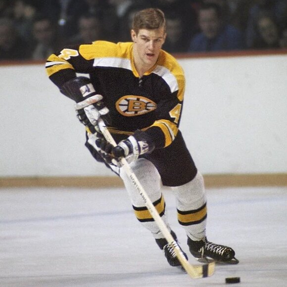 BOBBY ORR SIGNED BOSTON BRUINS AUTOGRAPHED NHL HOCKEY PUCK IN CASE W/COA - 000 - Picture 6 of 14